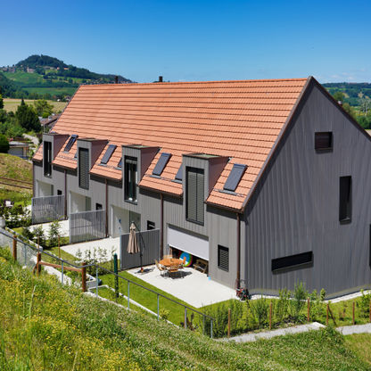 Neubau 8 Reiheneinfamilienhäuser, Oberhof 7a-d + 5a-d, Flaach